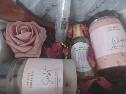 Pretty Queen Valentine's Self Care Box (Limited Edition)